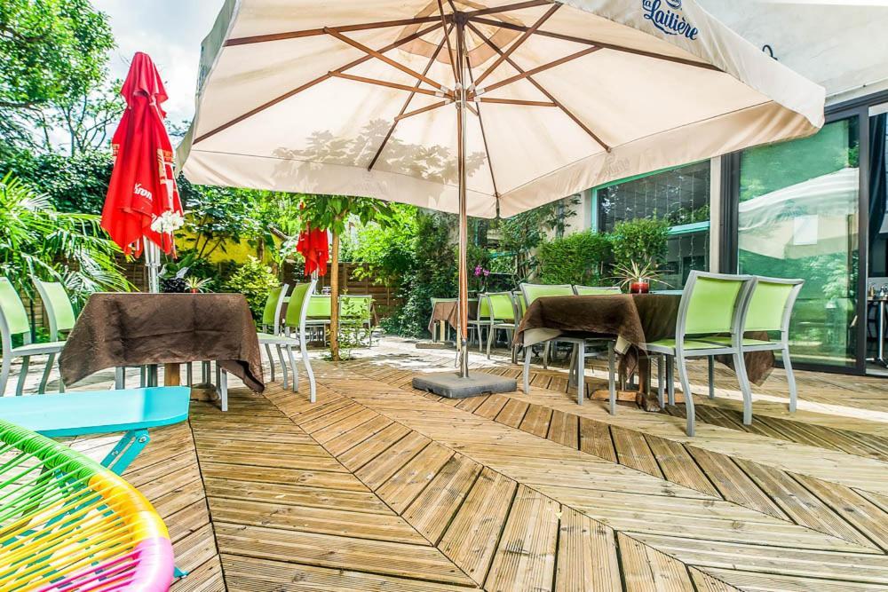 Atipyc Hotel Marssac-sur-Tarn Екстериор снимка